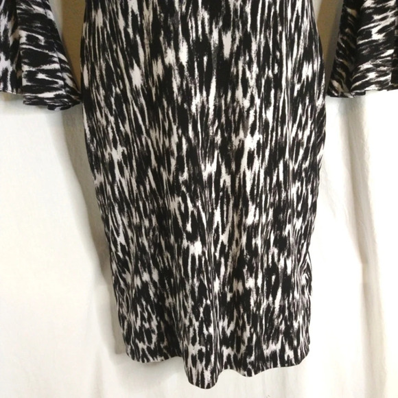 Calvin Klein Animal Print Dress EUC ❤️ - Picture 4 of 10